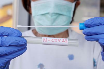 Coronavirus, disturbi gusto e olfatto in 1 paziente su 3, studio Sacco Milano