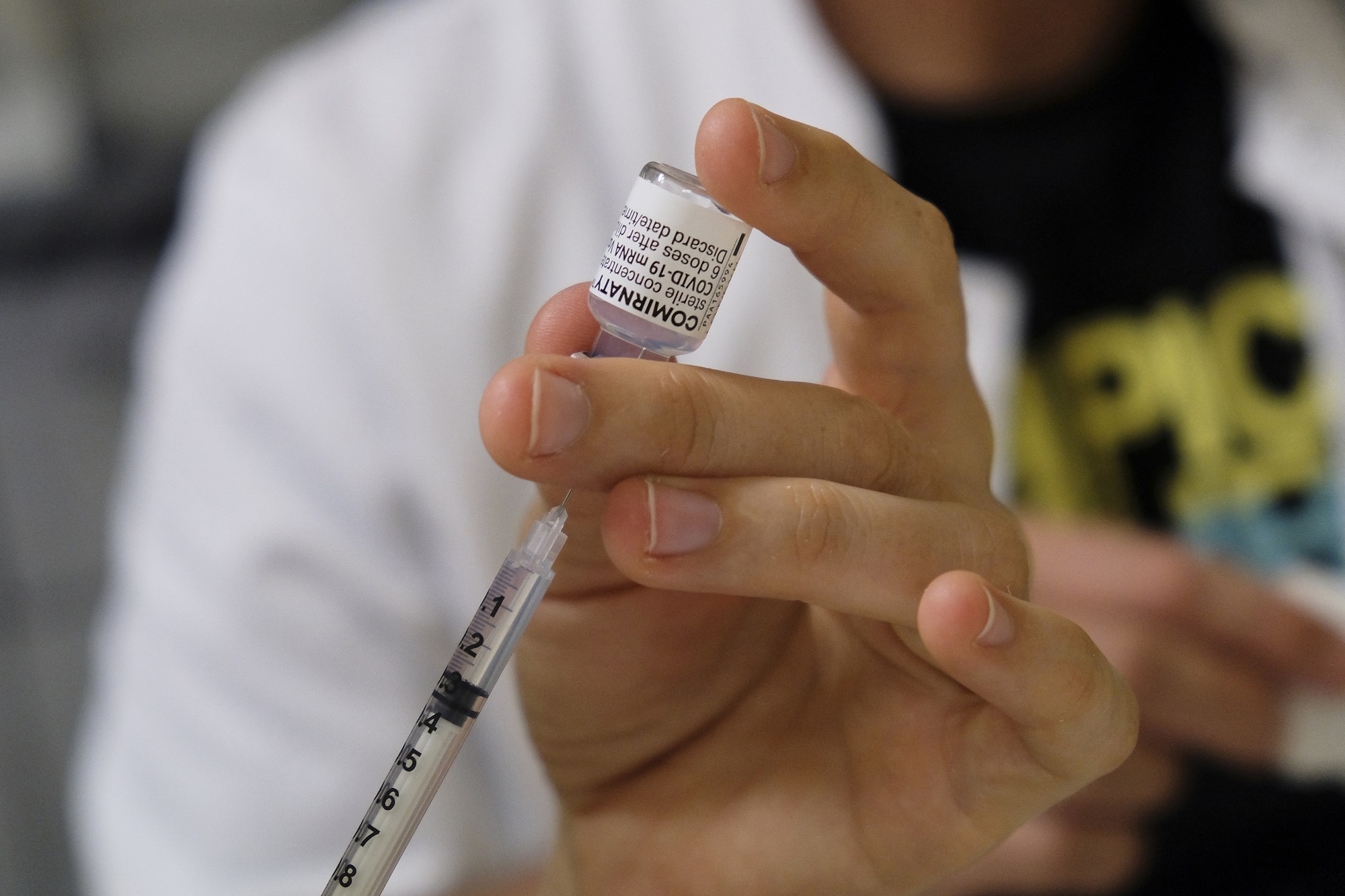 Ordini medici, 'coinvolgere tutti i camici bianchi in vaccinazioni'