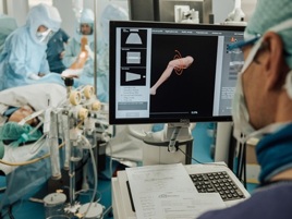 'Robot chirurghi' crescono, si apre l'era digitale