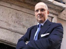 Walter Ricciardi lascia Iss, dimissioni consegnate a Grillo
